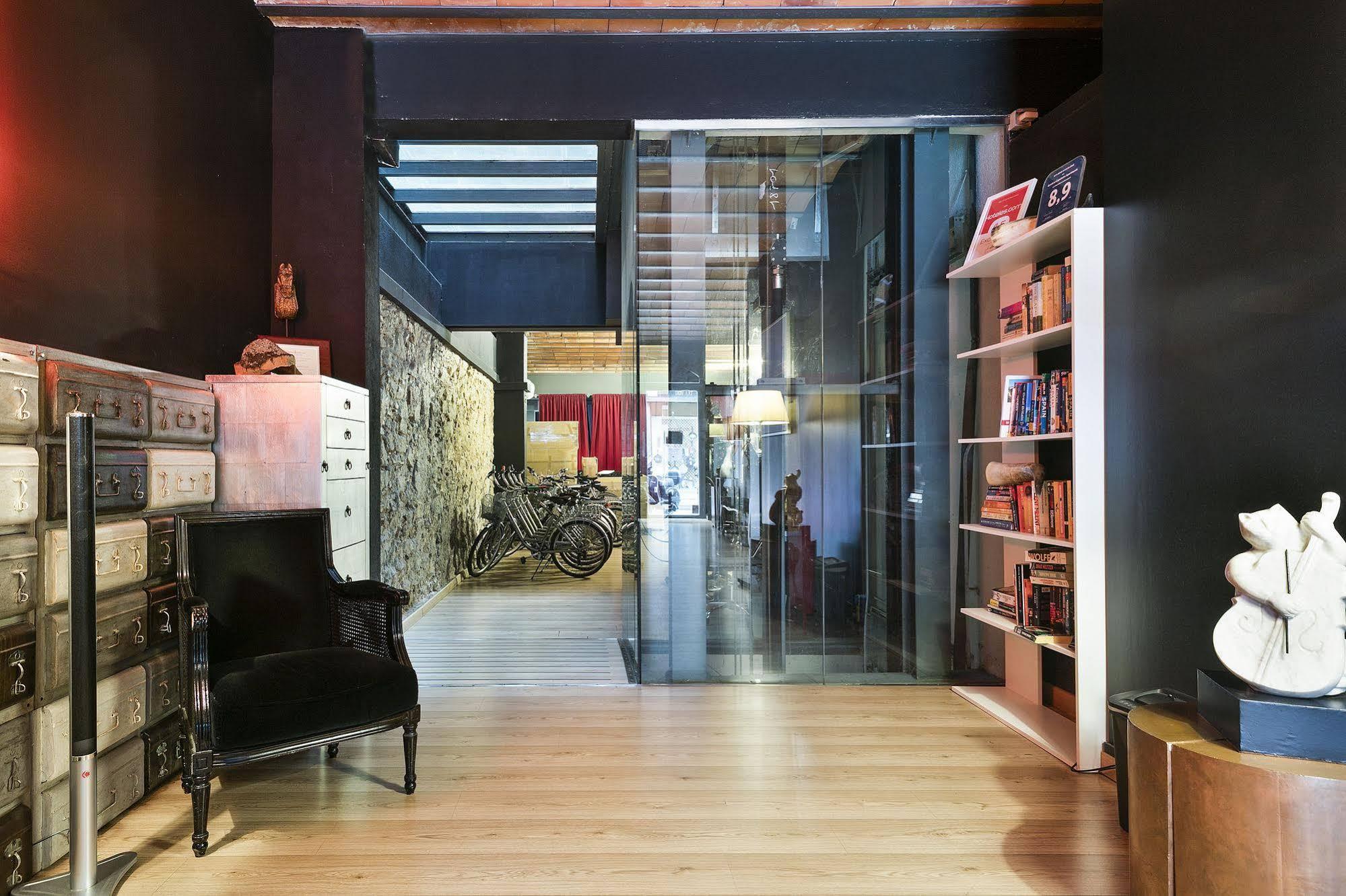Aspasios Las Ramblas Apartments Barselona Dış mekan fotoğraf