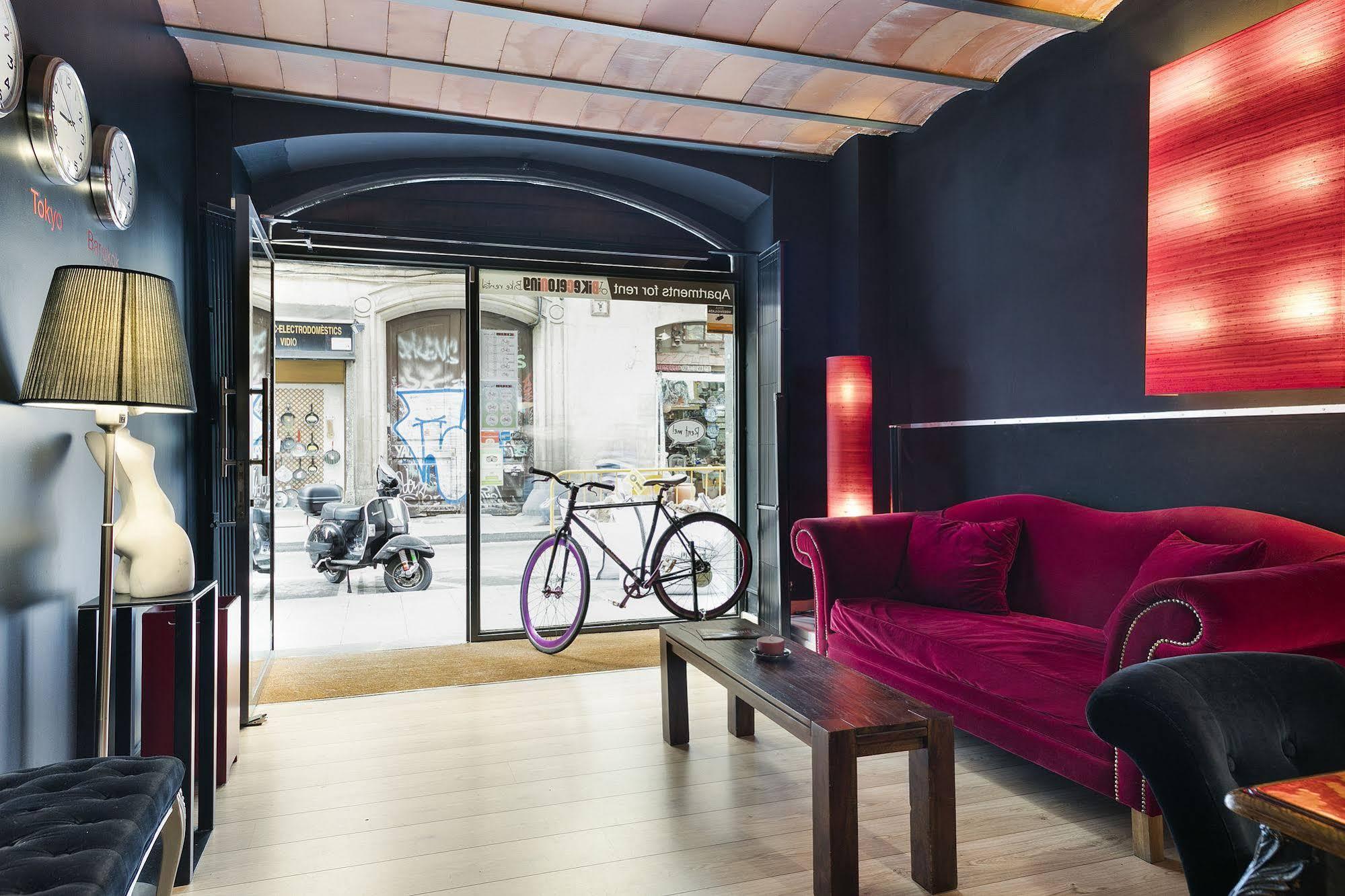 Aspasios Las Ramblas Apartments Barselona Dış mekan fotoğraf
